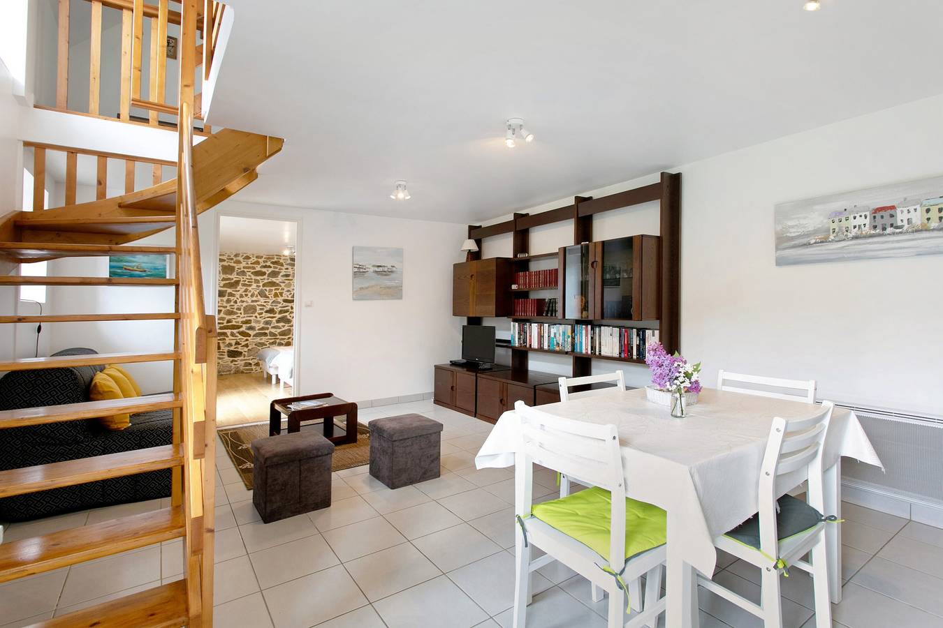Maison de vacances « Le Nid du Goéland » avec terrasse privée, jardin commun et Wi-Fi in Lantic, Côte de Goëlo
