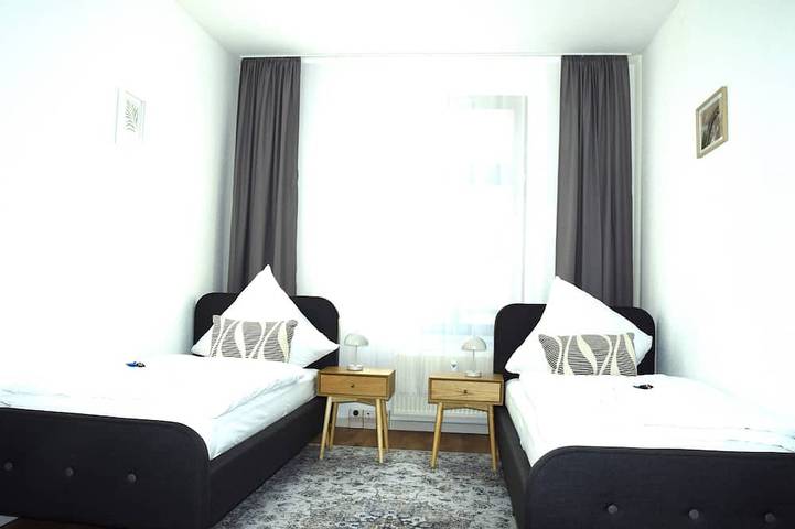 Appartement entier, Balcony in the center, Netflix & free coffee/tea in Chemnitz, Chemnitz (region)