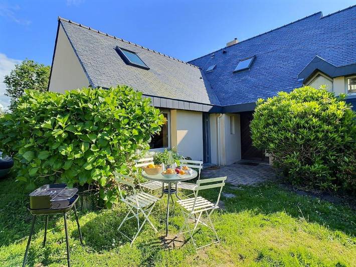 Location de vacances pour 4 personnes, avec jardin, animaux acceptés à Plonévez-Porzay - 2