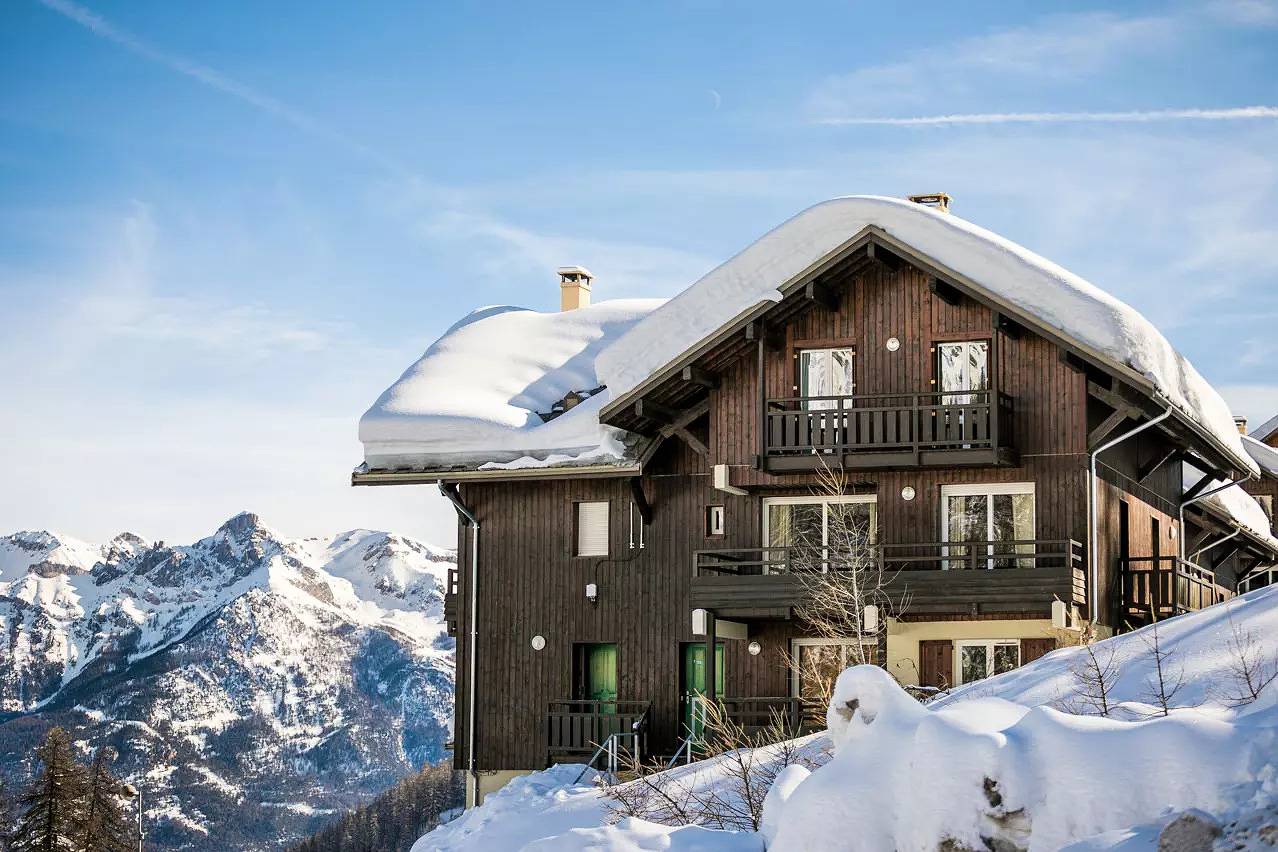 Apartamento entero, Apartamento de 3 estancias para 6 personas - Económico in Puy-Saint-Vincent, Parque Nacional de los Ecrins