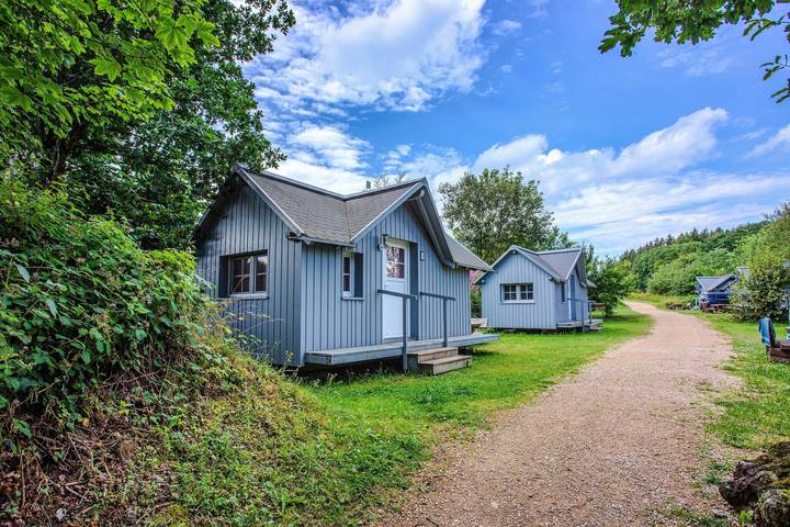 Camping für 4 Personen, mit Sauna und Seeblick, mit Haustier - 1