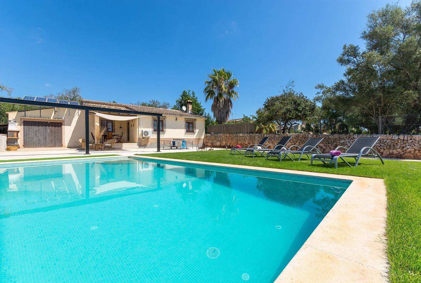 Landhaus 'Calderitx' mit privatem Pool, Wlan und Klimaanlage in Ariany, Mallorca Inselmitte