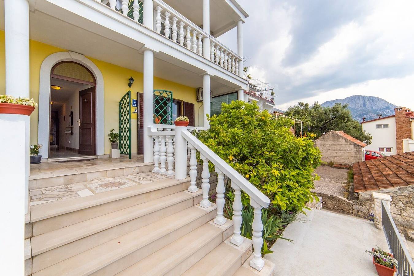 Ganze Wohnung, Apartments Sime in Brist, Makarska Riviera