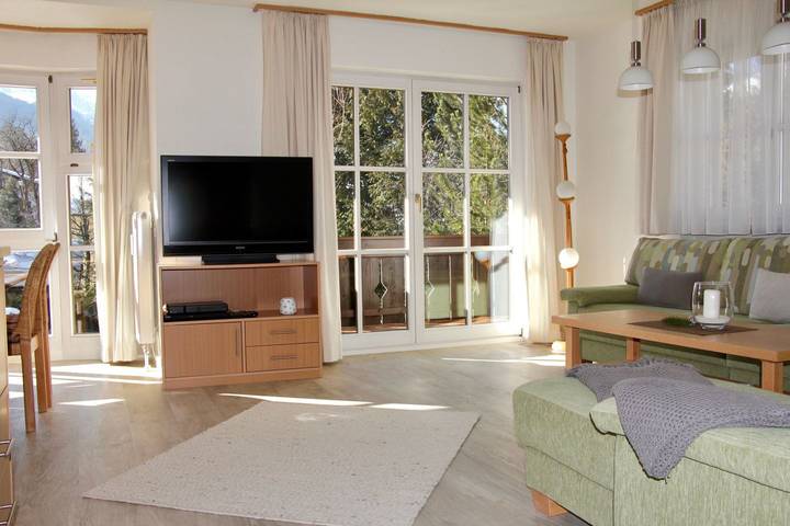 Ferienwohnung für 2 Personen, mit Balkon und Garten sowie Ausblick in Garmisch-Partenkirchen - 3