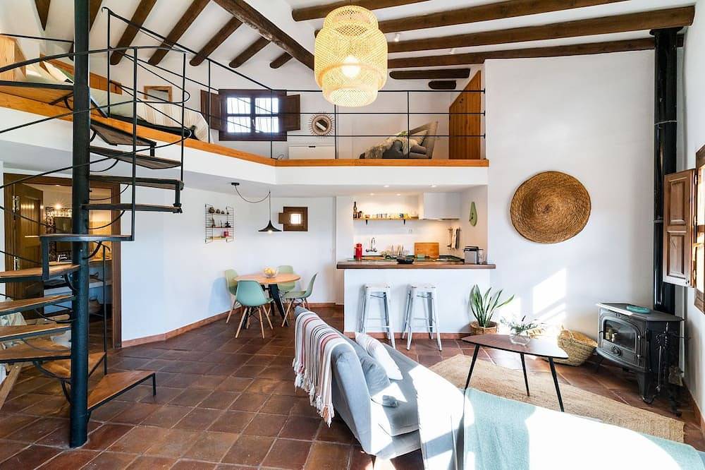 Duplex loft in nature with garden and pool in Nigüelas, Granada Province