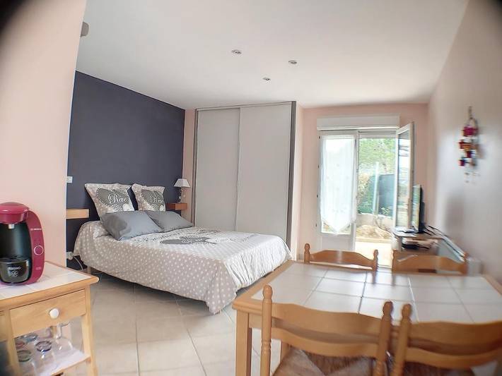 Appartement de vacances pour 2 personnes, avec Jacuzzi ainsi que Terrasse et Jardin