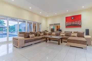 Villa pour 12 Personnes dans Pattaya, Province de Chonburi, Photo 1