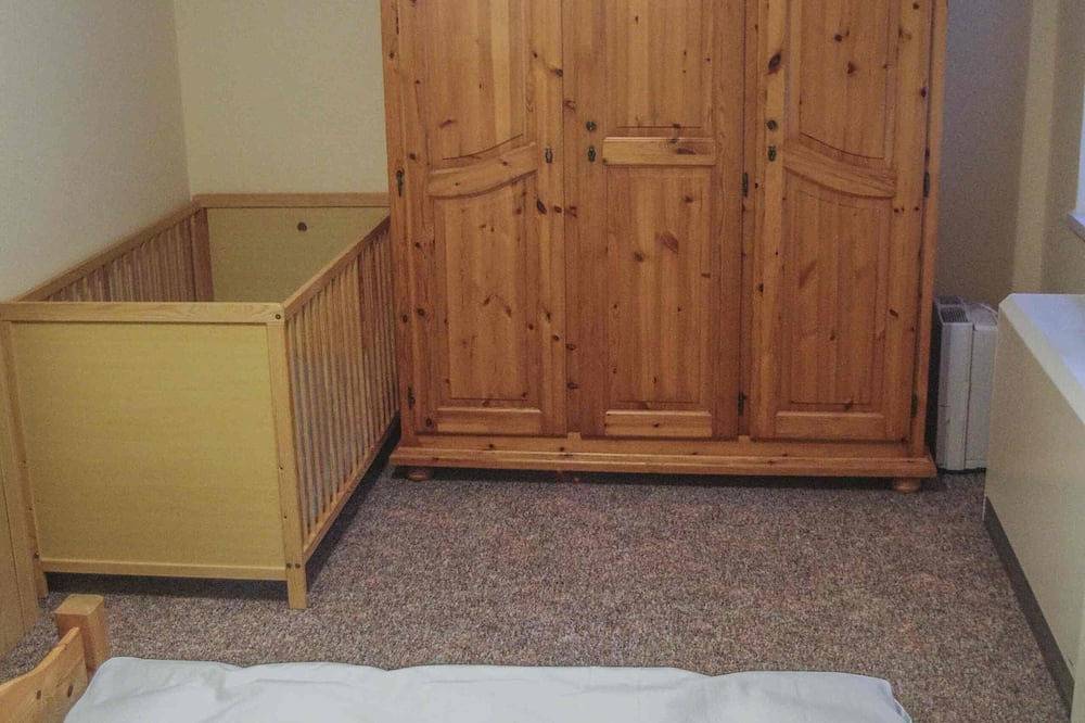 Ganze Wohnung, Gemütliche Ferienwohnung für die Familie im Nobelpreisträgerdorf / Muldental in Großbothen, Grimma