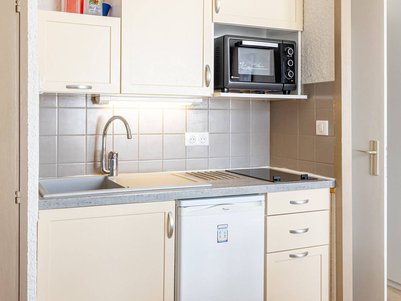 Entire apartment, Apartment for 6 pers south-facing balcony in Saint-François-Longchamp in Montgellafrey, Saint-Jean-de-Maurienne region