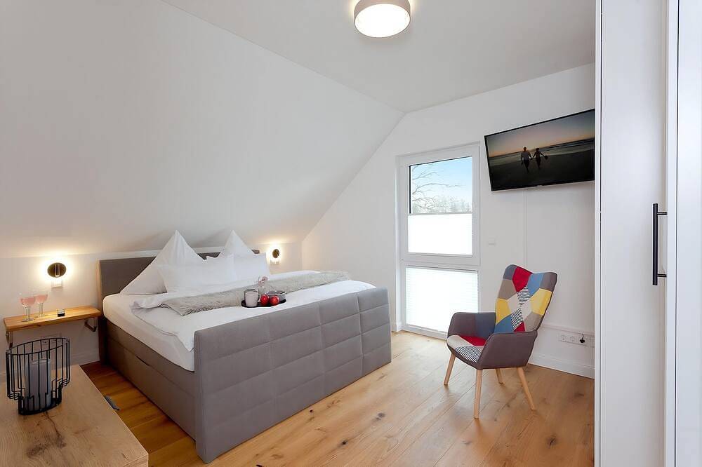 Appartement entier, No.2 - Holiday homes Ankerplatz 1 & 2 Usedom- sauna, fireplace & garden in Krummin, Usedomer Norden