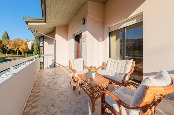 Gîte pour 4 personnes, avec terrasse à Desenzano del Garda - 4