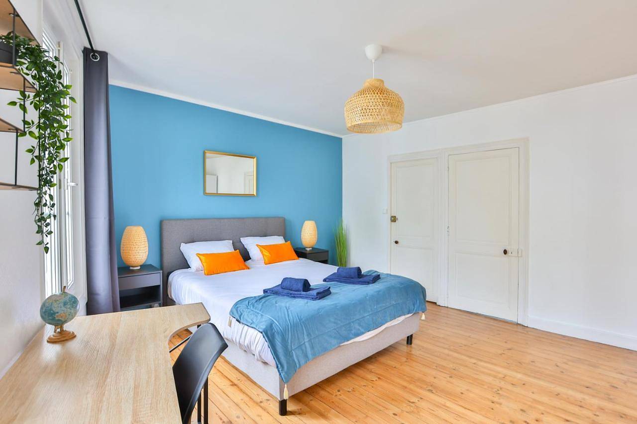 Five-Bedroom House in Cognac, Charente