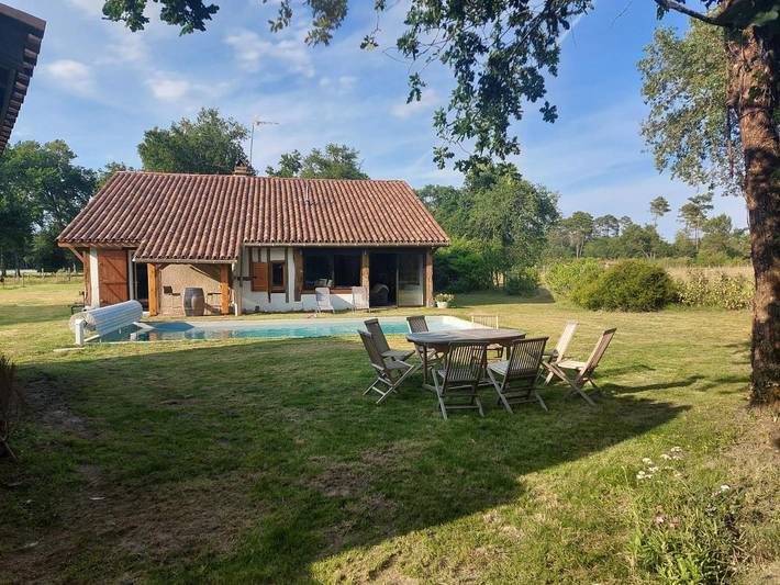 Location de vacances pour 8 personnes, avec Jardin et Piscine dans Sabres - 4
