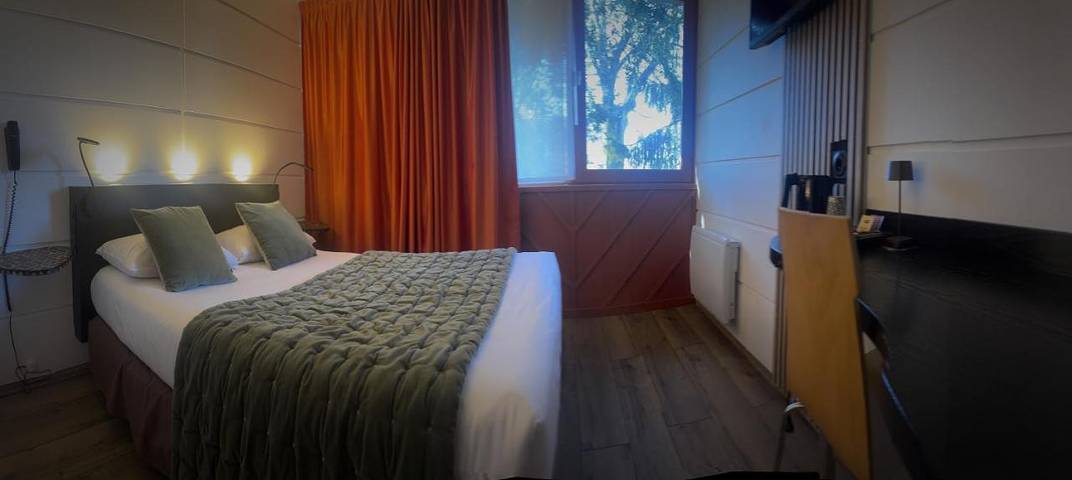 Hôtel pour 2 personnes, avec Terrasse ainsi que Jardin et Vue