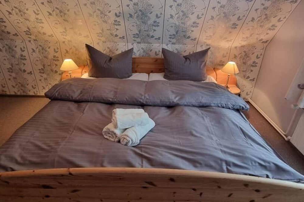 Ganze Wohnung, Ferienwohnung Ferienwohnung Ria in St. Peter-Bad, St. Peter-Ording