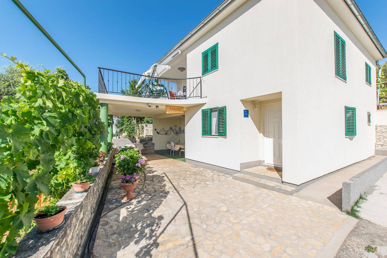 Ganze Wohnung, Apartment Maslina in Brodarica, Šibenik-Knin