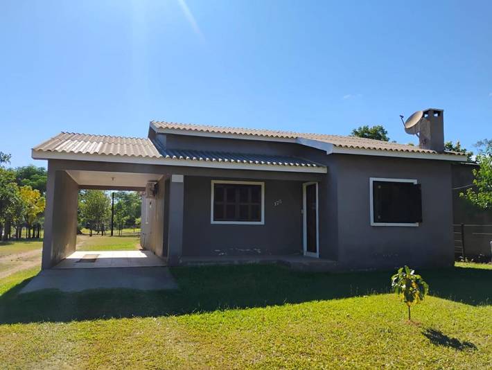 Casas e apartamentos de temporada para 6 pessoas, com terraço em São Gabriel (RS)