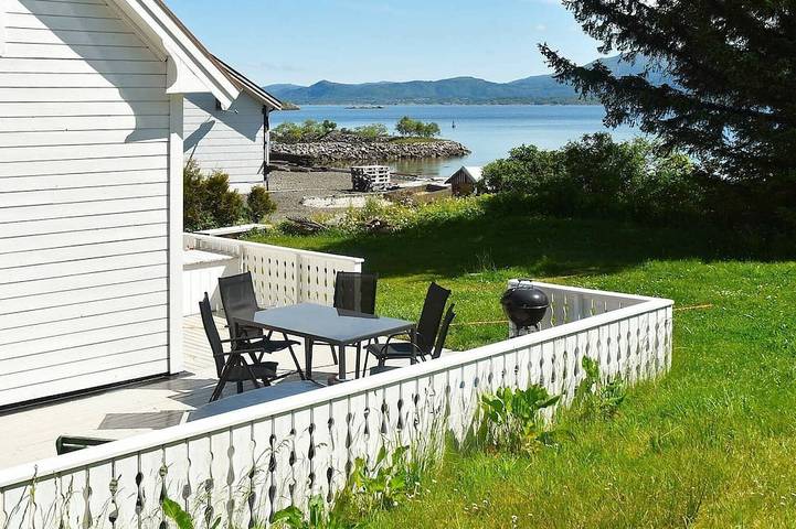 Ferienhaus für 10 Personen, mit Garten, mit Haustier in Vevang