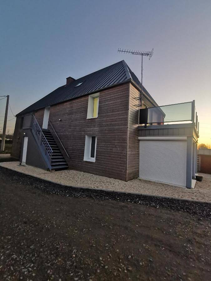 Location de vacances pour 4 personnes, avec jardin et vue à Remilly-sur-Lozon