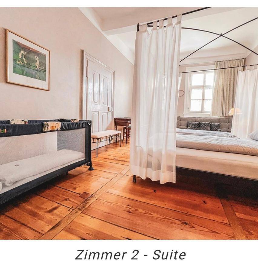Single Room in Gerolzhofen, Fränkisches Weinland