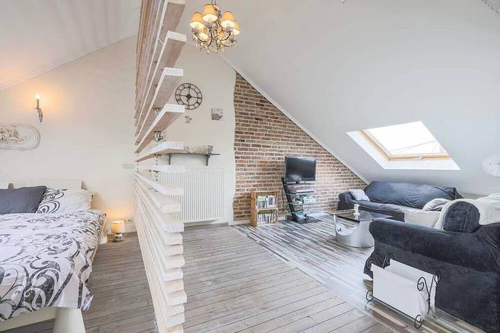 Location de vacances pour 12 personnes, avec balcon dans Éprave - 2