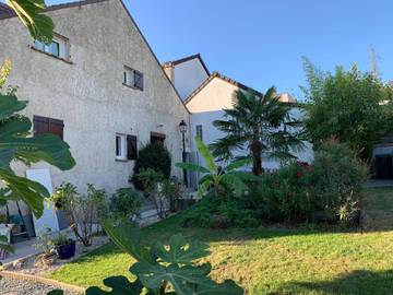 Maison d’hôte pour 10 personnes, avec jardin, adapté aux familles à Argenteuil