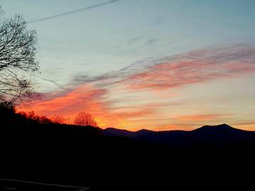 Bed And Breakfasts for 6 Guests in Blue Ridge Mountains, North Carolina, Picture 1