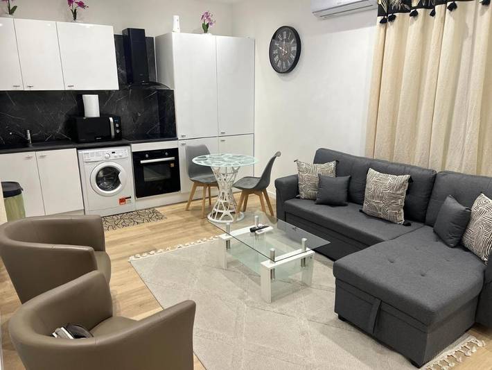 Gîte pour 4 personnes dans Bowling Acropolis Nice - 2