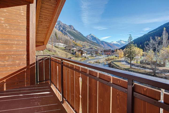 Appartamento intero, Appartamento '6' con Vista Montagna, Giardino in Comune e Wi-Fi in Isolaccia, Valdidentro