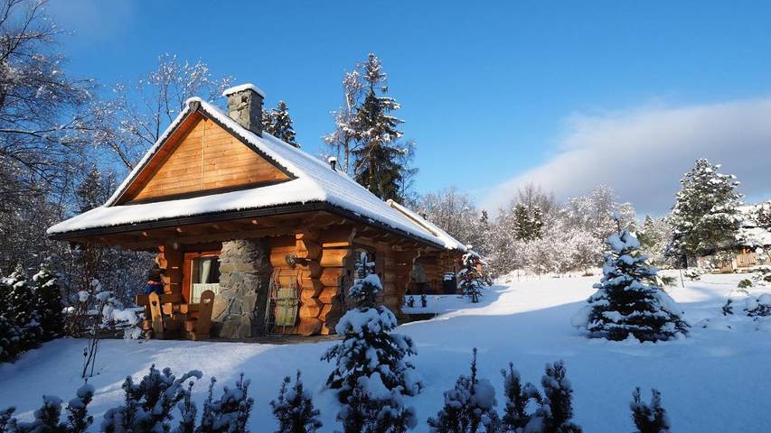 Domek letniskowy dla 2 osób, z jacuzzi i basen oraz ogród i sauna na Małopolska