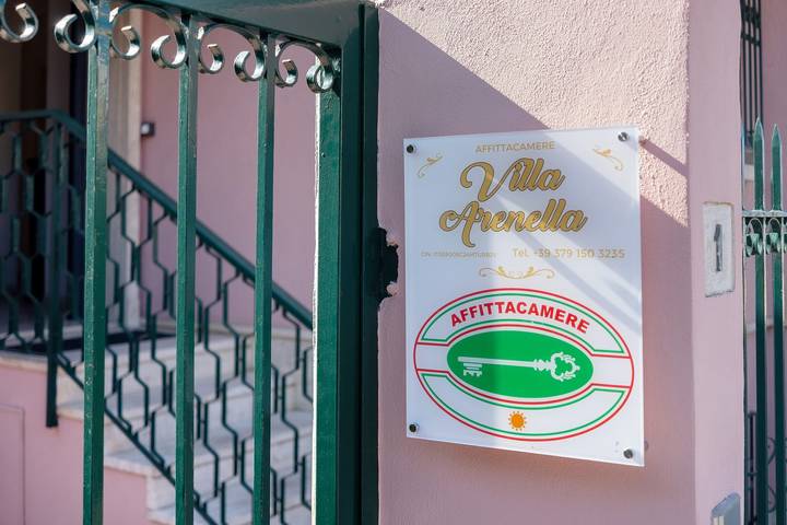 Camera "Unità 1" con terrazza condivisa, Wi-Fi e aria condizionata in Bagni La Polena, Bordighera