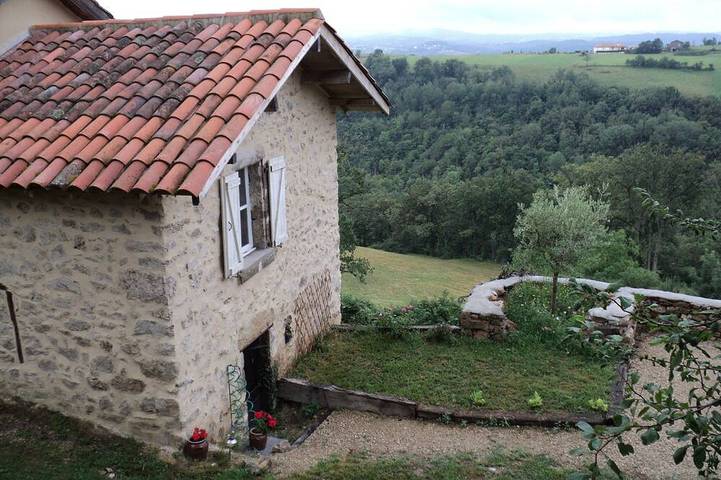 Location de vacances pour 6 personnes, avec Balcon et Jardin à Firmi
