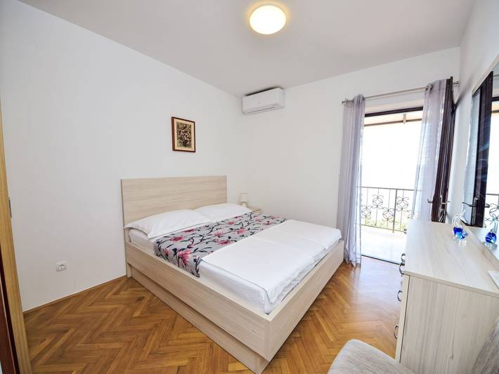 Ferienwohnung für 7 Personen, mit Balkon in Kroatien - 3