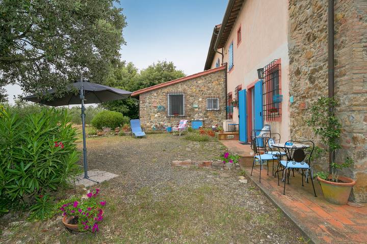Casa vacanza per 4 persone, con Giardino a Rosignano Marittimo