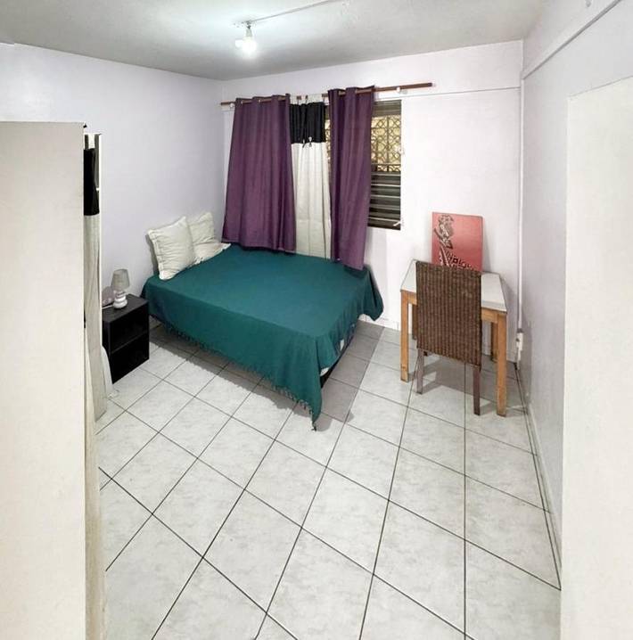 Maison d’hôte pour 2 personnes, avec terrasse et vue dans Fort-de-France