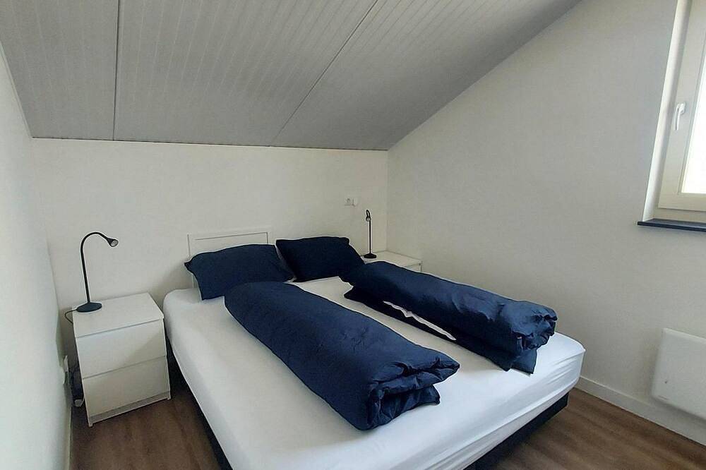 Übernachten Sie in unserem angebauten Bungalow Anchor 8 mit Panoramablick. in Akkrum, Friesland