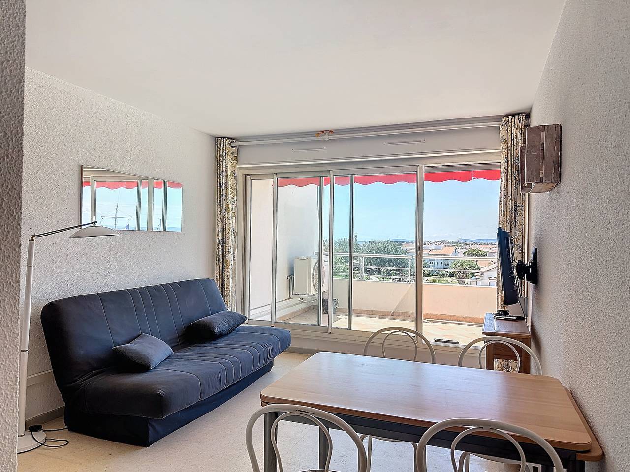 Apartamento entero, Apartamento T2 con Terraza, Aire Acondicionado y Parking in Carnon-Plage, Mauguio