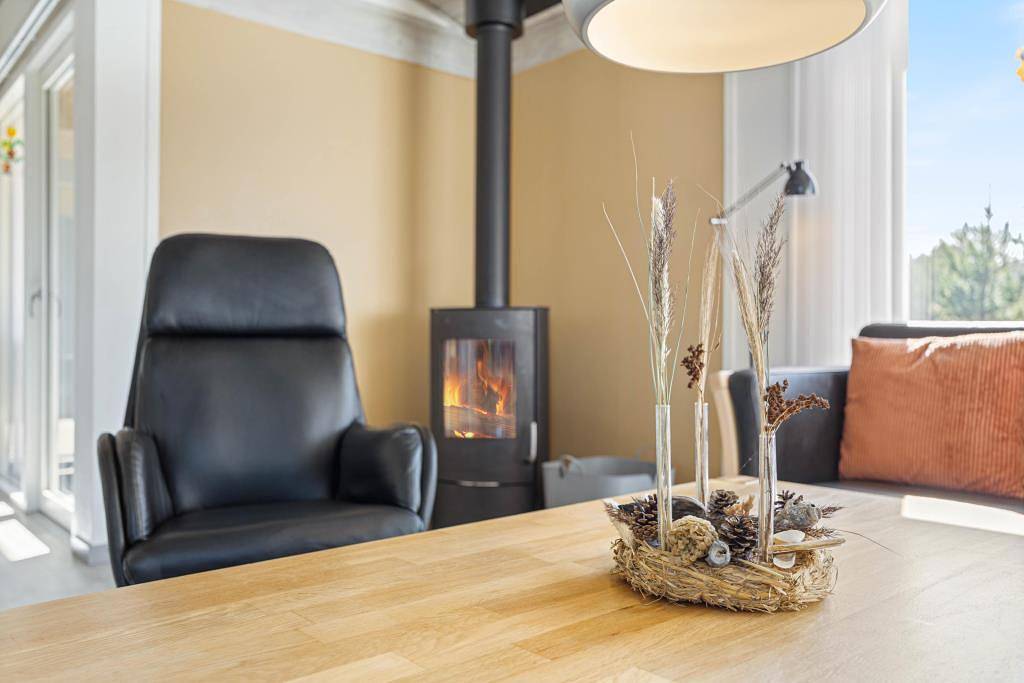 Schönes, klassisches Ferienhaus für 8 Personen und 1 Hund in Nymindegab, Holmsland Klit