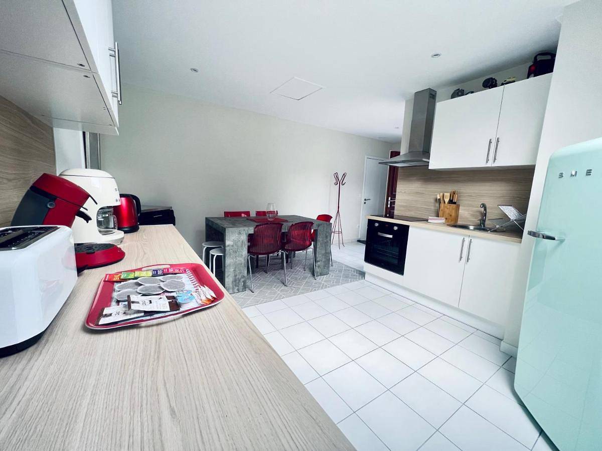 Appartement entier, One-Bedroom Apartment in Garchizy, Nièvre