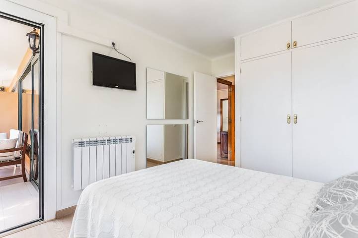 Ferienwohnung für 4 Personen, mit Pool und Balkon sowie Garten in Cala Major - 3