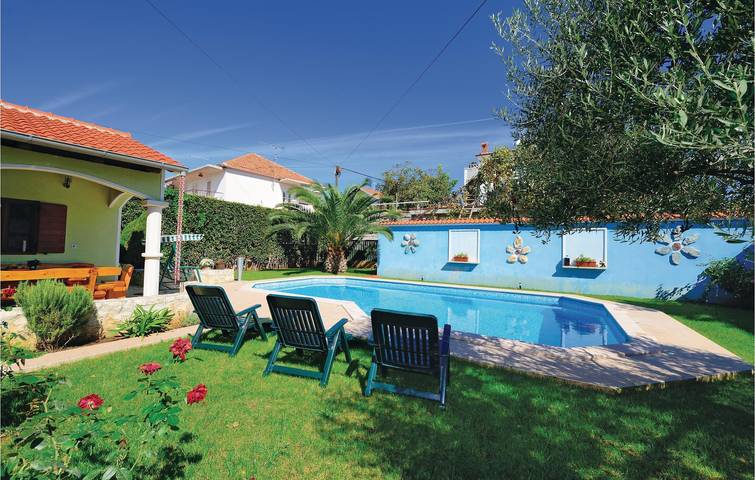 Ferienwohnung für 4 Personen, mit Terrasse und Pool, mit Haustier in Zadar (Kommun) - 4
