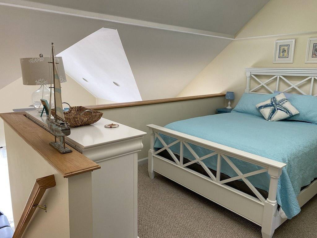 Gehen Sie Downtown, Brand New ... Bootshaus inklusive !!! in Alexandria Bay, Jefferson County (NY)