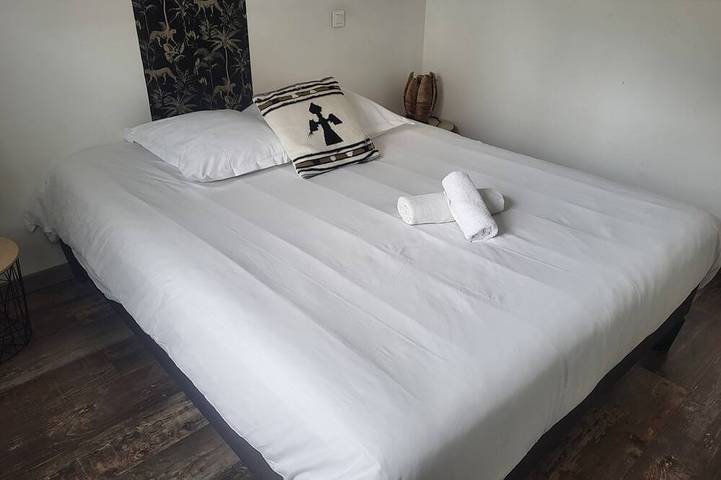 Appartement entier, Appartement 4-6p confort baignoire terrasse privée in Ambleteuse, Région de Boulogne-sur-Mer