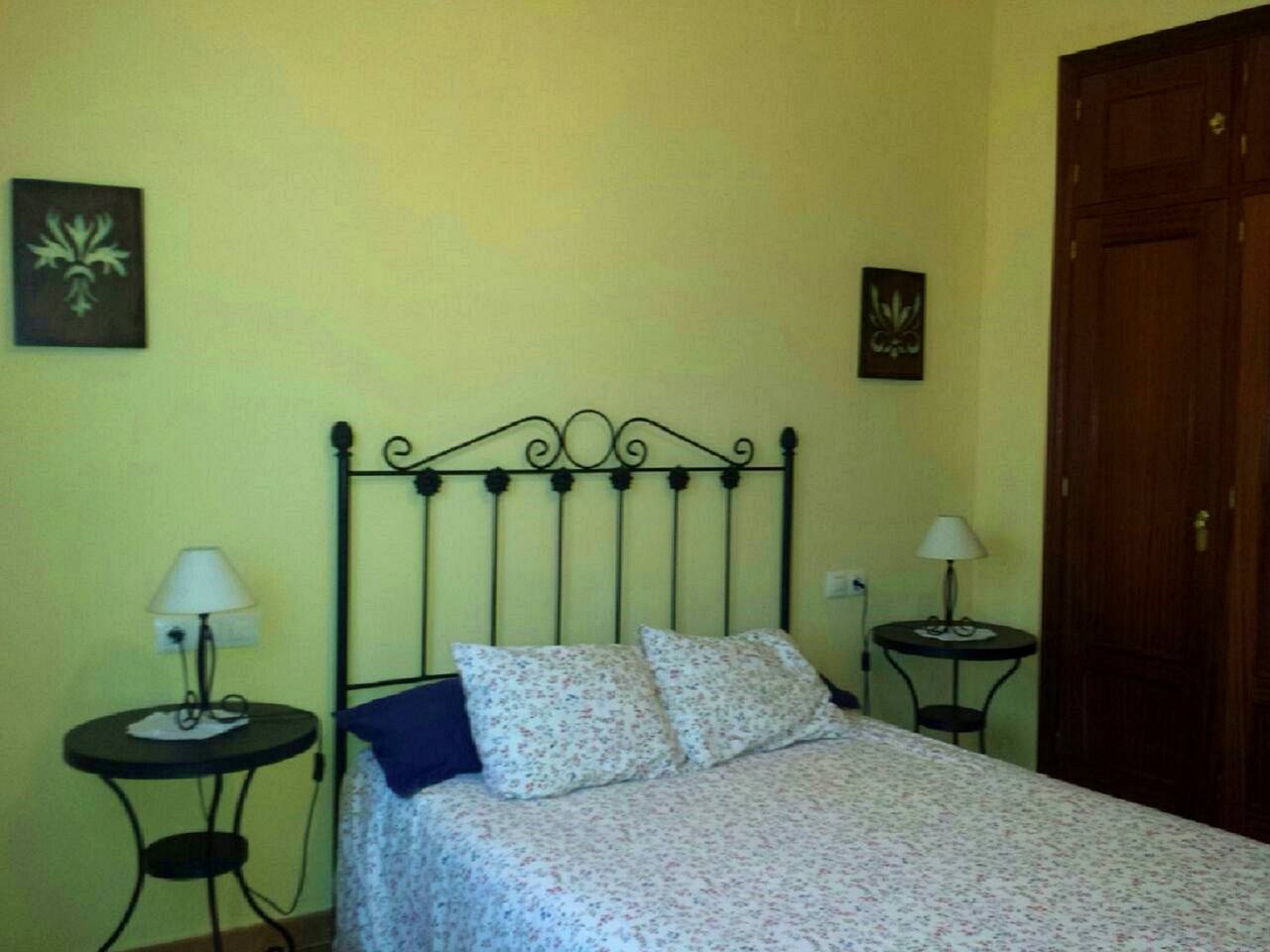Apartamento entero, Apartamento encantador con vistas a la montaña en Jabuguillo, 70 m² in Jabuguillo, Aracena