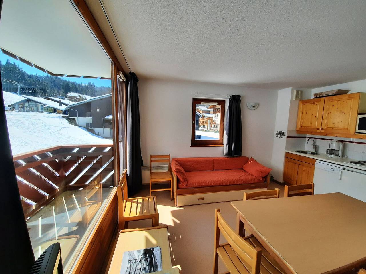 Ganze Wohnung, 3-Zimmer-Wohnung direkt an der Piste - 7 Personen in Station de Morillon, Grand Massif