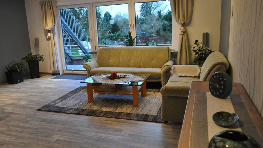 Ferienwohnung für 4 Personen, mit Terrasse und Garten - 1