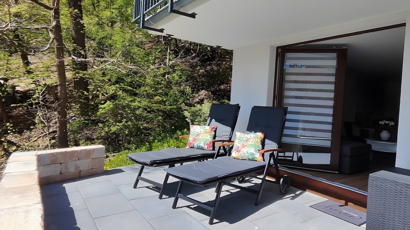 Entire apartment, Chalet am Diemelsee: Apartment with Terrace in the Sauerland in Diemelsee, Upland