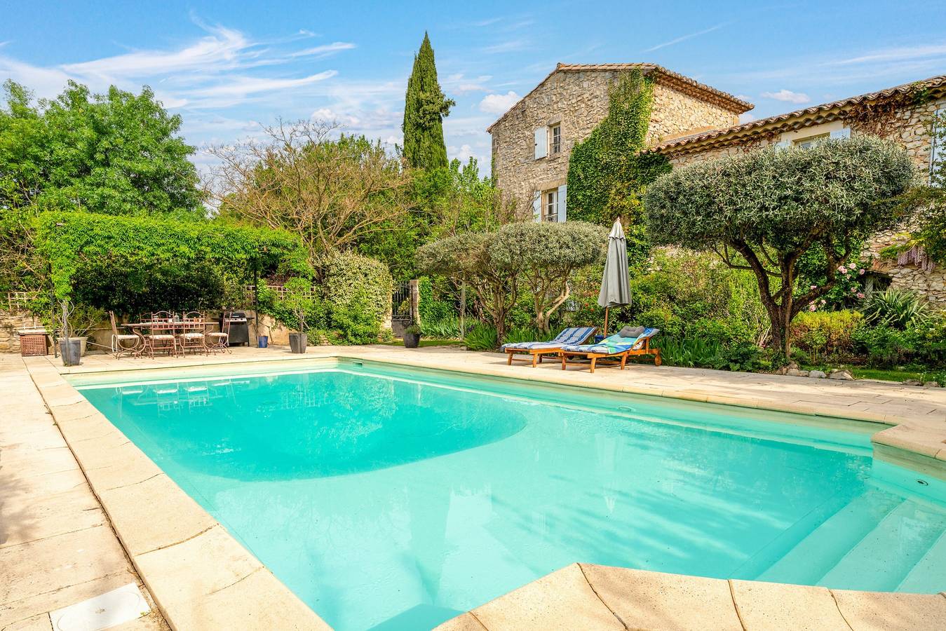 Gîte für 2 Personen mit gardoisem Gewölbe in einem Mas aus dem 16. Jh., 15 km von Uzès in Lussan, Nimes und Umgebung