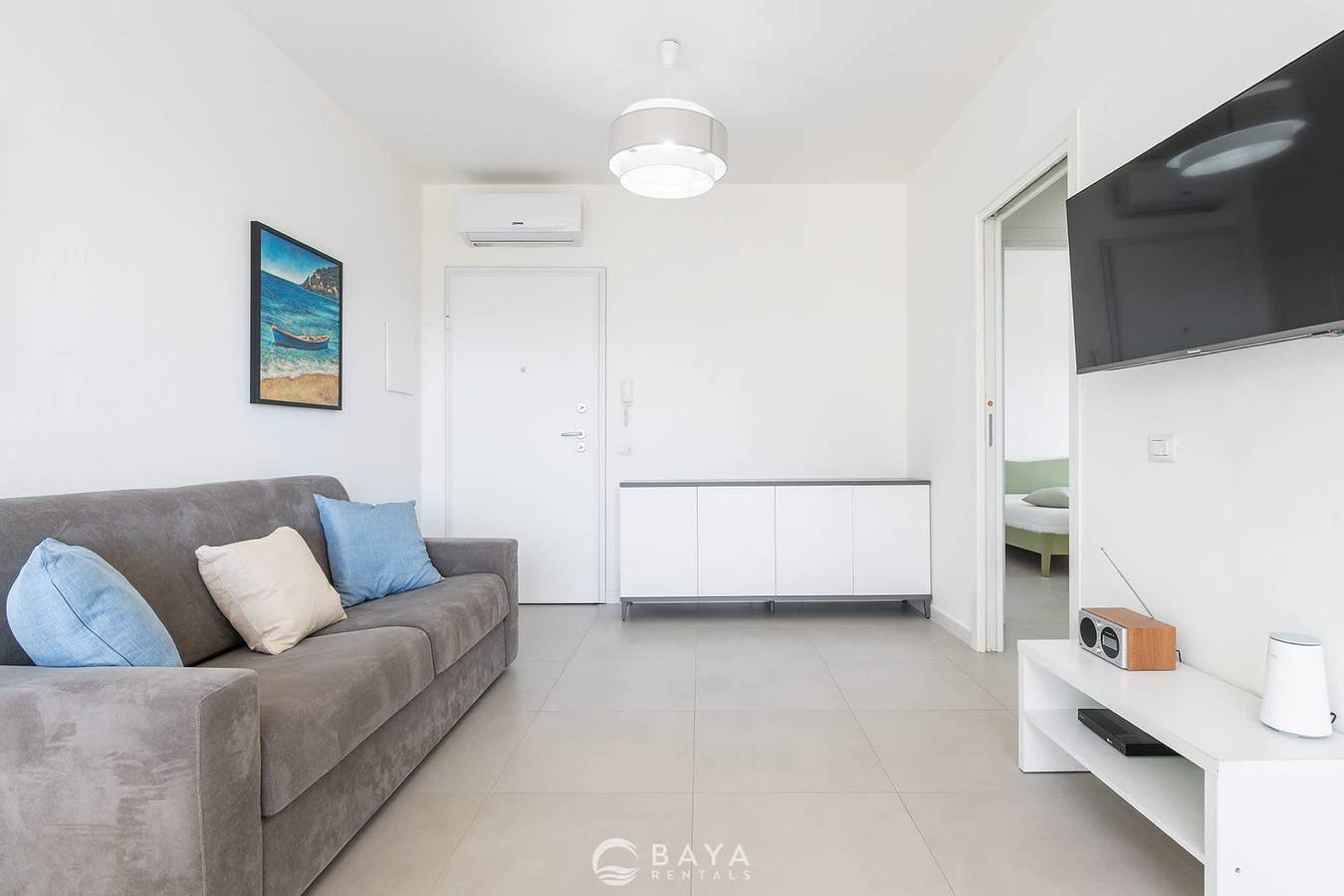 Apartamento entero, Modern   Bright 2Br Retreat with Balcony in Capoterra, Provincia de Cagliari