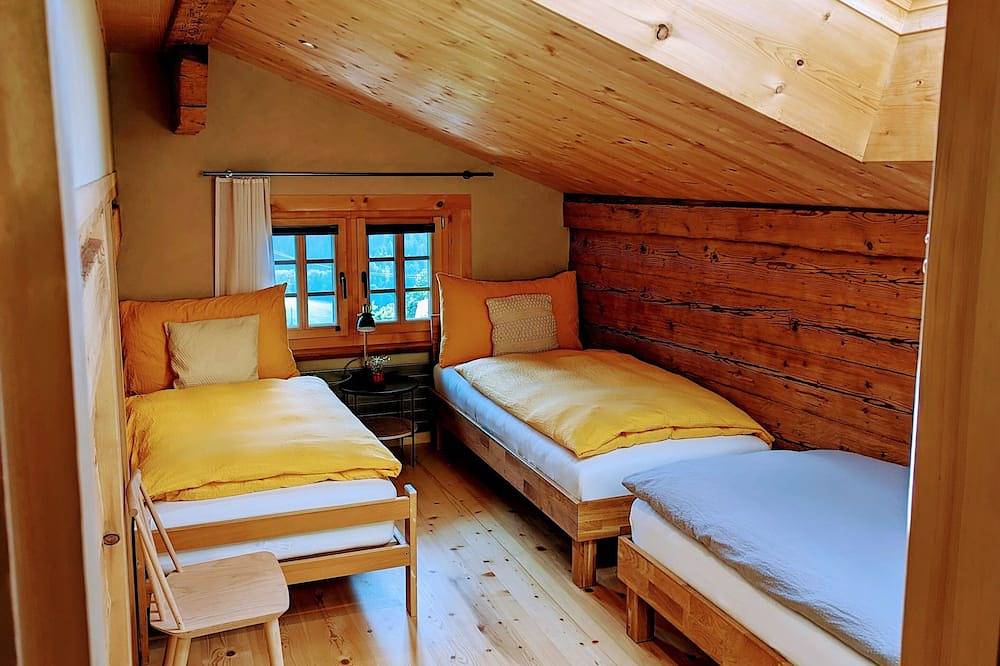 Apartment Chalet Grittelihus, zwischen Interlaken - Gstaad in Diemtigen, Berner Oberland